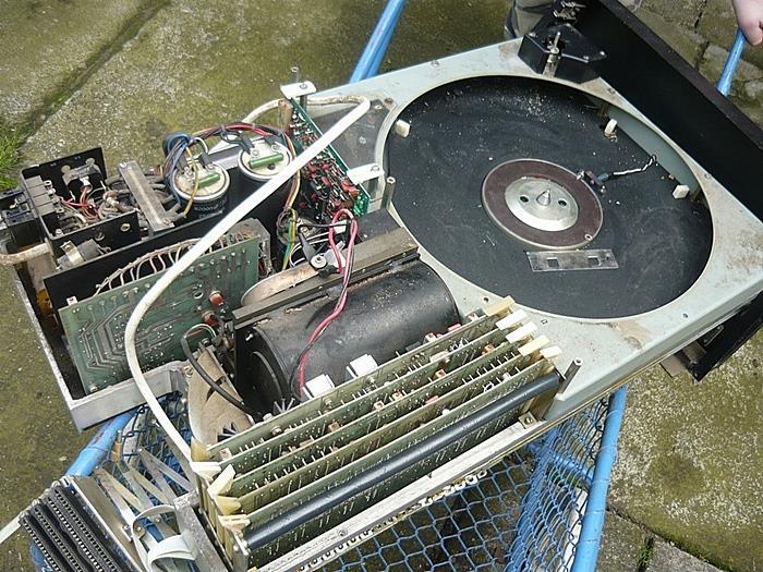 GOLEM a jeho disk ako ho videli technici